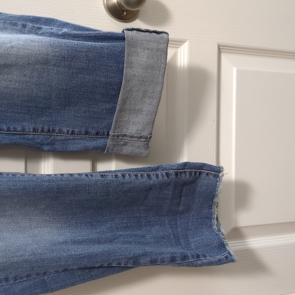 Torrid Boyfriend Ripped Cropped Pants - Picture 3 of 4